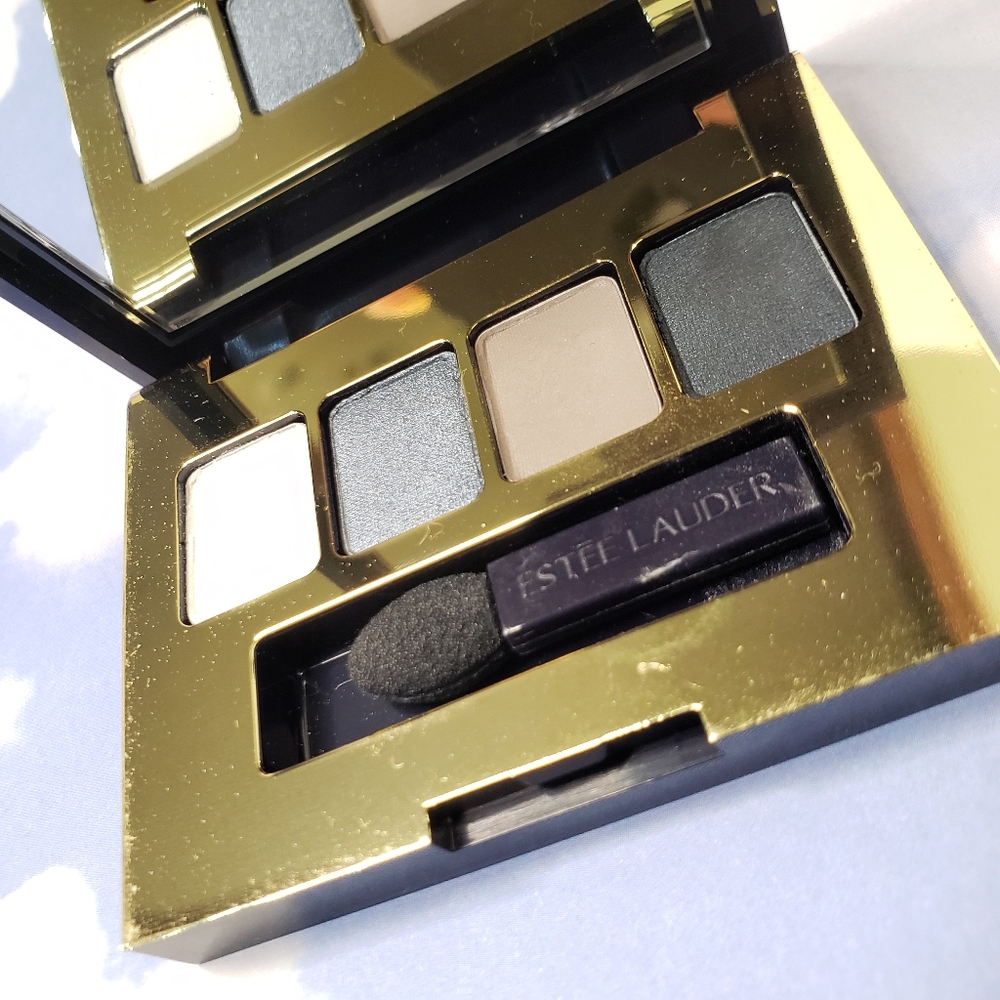 Sculpting Estee Lauder Pure Color Envy Eye Shadow Quad